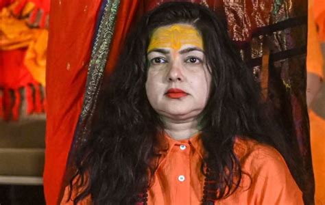 Mamta Kulkarni : ममता कुलकर्णी बनीं रहेंगी किन्नर अखाड़े की ...