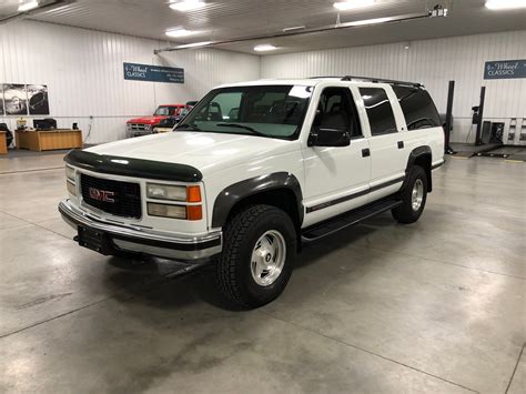 1999 Gmc Suburban 4 Wheel Classicsclassic Car Truck And Suv Sales