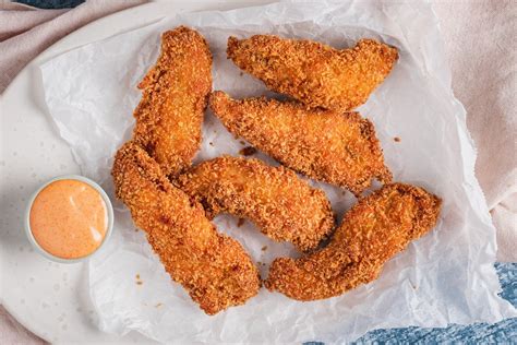 Chicken fingers Opskrift på sprød og saftig paneret kylling