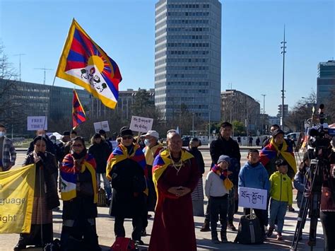 瑞士藏人在联合国人权理事会第49届常会开幕日抗议中国侵犯人权 Central Tibetan Administration