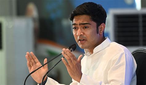 School Jobs Scam Cbi Questions Abhishek Banerjee For More Than 9 Hours