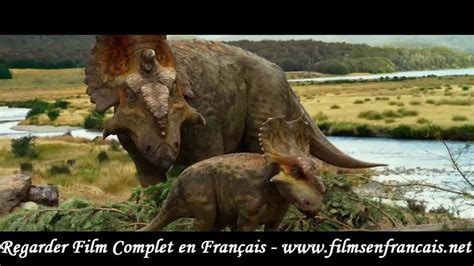 Sur La Terre Des Dinosaures Le Film 3D Regarder Un Film Gratuitement