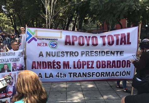 Simpatizantes De Amlo Marcharon Al Zócalo En Respuesta A Frenaaa Y Sí Por México Rubén Luengas