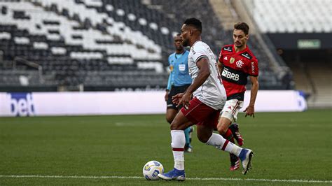 Fluminense emplaca três representantes na seleção da 9ª rodada do