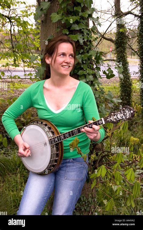 Woman Playing Banjo Hi Res Stock Photography And Images Alamy