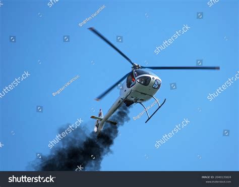 1,885 Small Helicopter Engine Images, Stock Photos & Vectors | Shutterstock