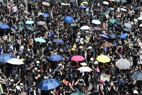 Thousands gather at Hong Kong parliament in new anti-govt demo, demand ...