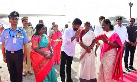 Telangana CM, Governor bids adieu to President Droupadi Murmu after ...