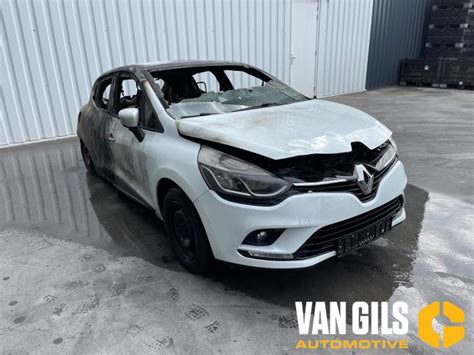 Renault Clio IV 0 9 Energy TCE 90 12V Salvage Vehicle 2017 White