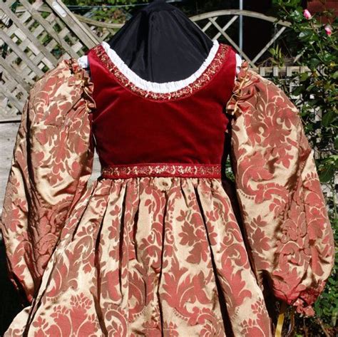 Italian Renaissance Gown With Full Sleeves Lucrezia Borgia Etsy