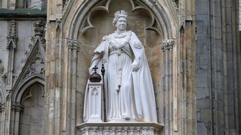 Queen Elizabeth II: King Charles unveils first posthumous statue of his ...