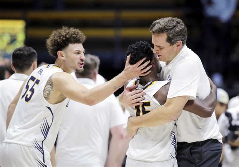 Cal Mens Hoops Opens Mark Madsen Era With Tight Win Over St Thomas