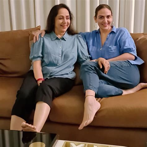 esha deol net worth 2025