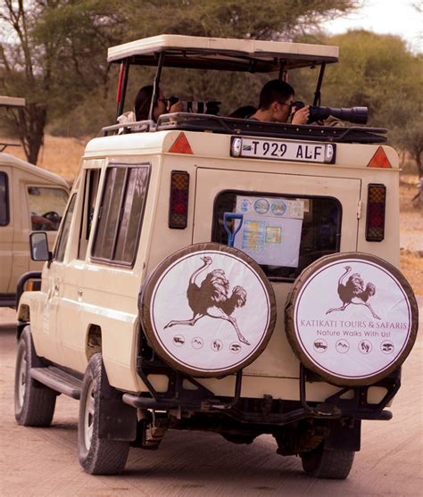 Our Safari Vehicle For Tanzania Luxury Safaris | 4x4 Land Cruisers