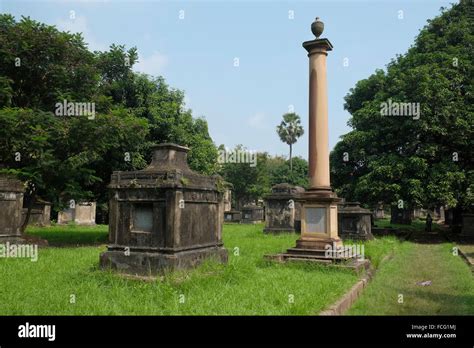 South Park Street Cemetery Kolkata Calcutta India Stock Photo Alamy