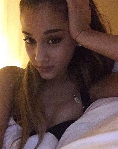 Ariana Grande In Bed Cummingforyu