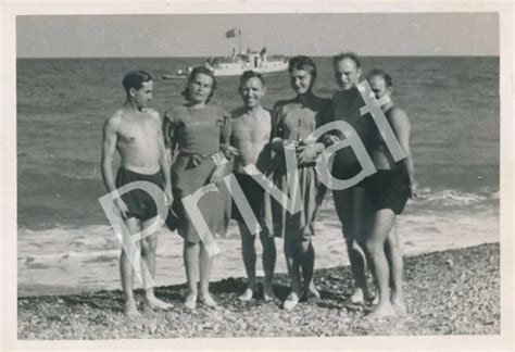 Foto Wk Soldaten Halbnackt Nude Strand Frankreich Mit Damen France A