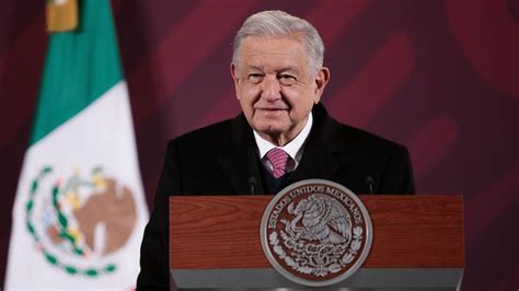 AMLO Inaugura su TikTok con Disculpa a Diputada Salma Luévano N