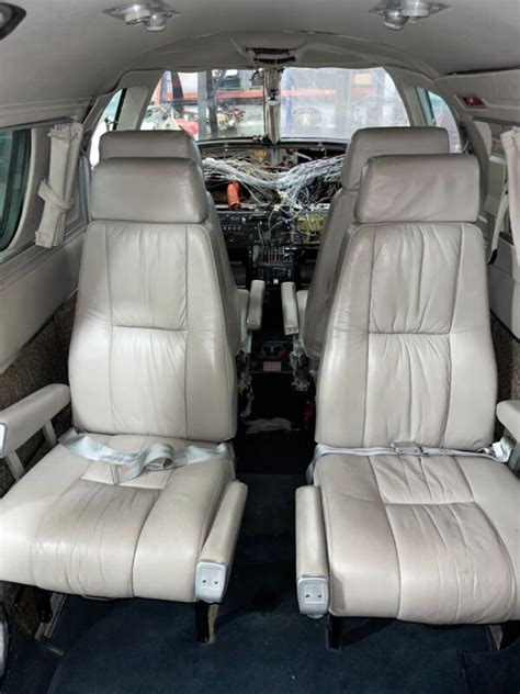 1975 Beechcraft B60 Duke Taupe Interior Seats 6 W/Belts Plastic Trim ...