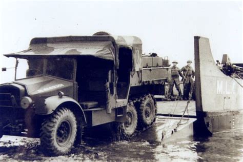 Morris Cdsw Bofors Gun Tractor And Lcm Landing Craft Flickr