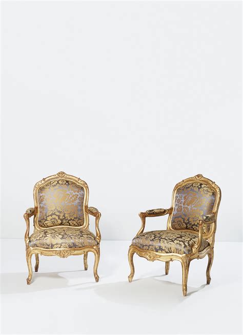 Paire De Fauteuils A Chassis D Epoque Louis Xv Estampille De Jean