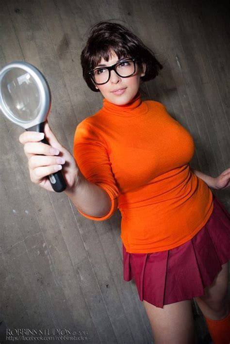 Zoinks Daphne Blake Daphne And Velma Hot Cosplay Cosplay Girls