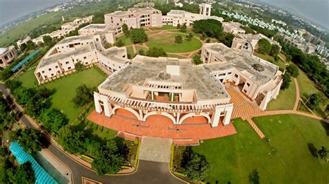 Iim Calcutta Launches Centre Of Excellence For Entrepreneurship And