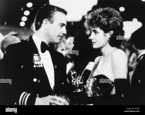 Sean Young Und Kevin Costner Am Set Des Films No Way Out 1986