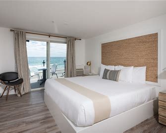 16 Best Hotels in York Beach. Hotels from $130/night - KAYAK