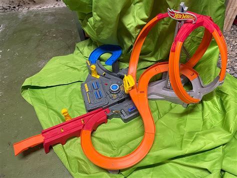 Hot Wheels Bahn Mit Looping Kaufen Auf Ricardo