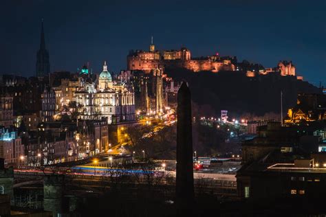 Hogmanay, Edinburgh New Years: Top 10 Tips | We Are Travel Girls