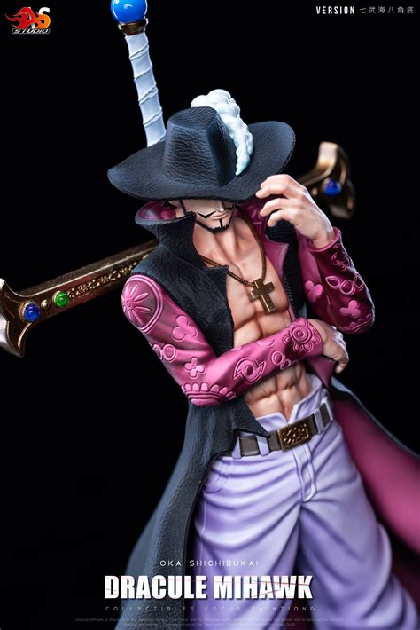 Oka Shichibukai Vol.08 Dracule Mihawk - GK Resin Statue - Collector Figures