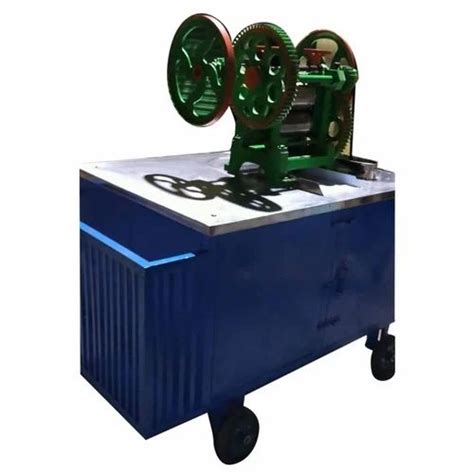 Semi Automatic Mild Steel Sugarcane Juice Machine Yield 150 350 Ml