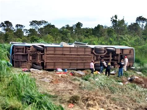 G1 Sobreviventes relatam pânico após acidente que matou 11 em MT