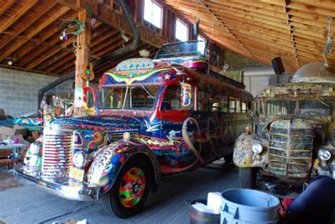 Ken Keseys Psychedelic Bus Gears Up For 50th Anniversary The Mercury