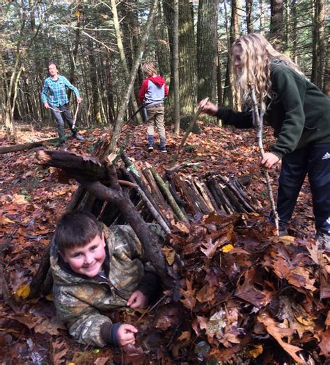 How To Build A Debris Hut Flying Deer Nature Center