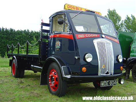 Morris Commercial Flatbed Picture