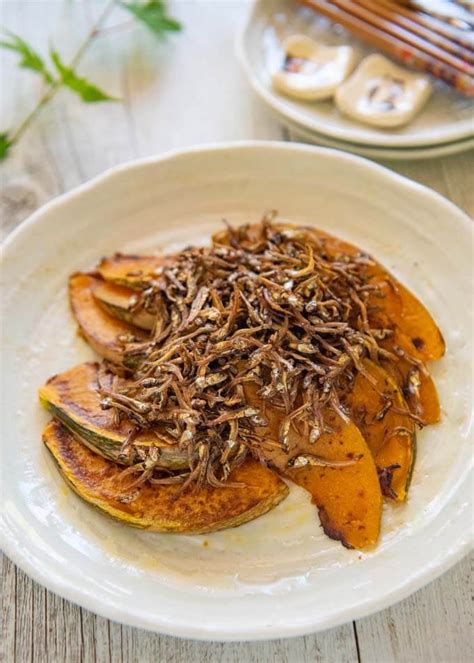 Sautéed Pumpkin With Crunchy Baby Anchovies Recipetin Japan