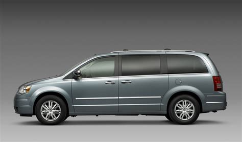 Dodge Grand Caravan And Chrysler Town Country