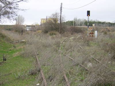 Esperando al tren El Ferrocarril Valladolid Ariza 3ª parte