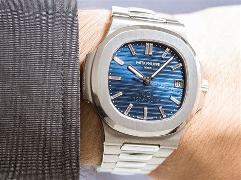 PATEK PHILIPPE NAUTILUS 40th ANNIVERSARY Ref 5711 1P 001 950 Platinum