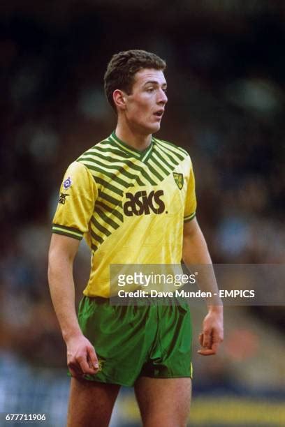 66 Chris Sutton Norwich City Photos And High Res Pictures Getty Images