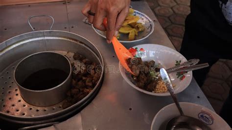 Soto Lamongan Seller Prepares a Menu at His Stall Stock Photo - Image of january, cooking: 271024826