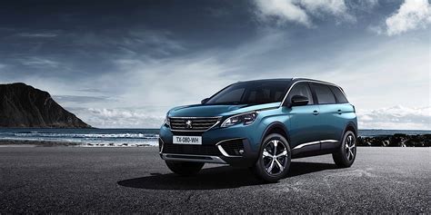 Peugeot Unveils All New 5008 Its A Seven Seat Crossover Autoevolution