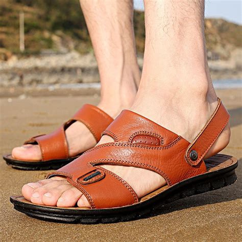 613us 2017 Summer Mens Beach Shoes Genuine Leather Sandals And Slippers Men Casual Roman