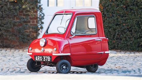 What is the Smallest Car in the World (& in Australia)? | CarsGuide