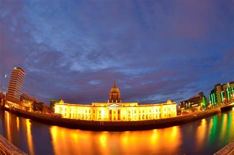 Cu Un Ochi De Peste Prin Irlanda De Laurentiu Iordache Sydney