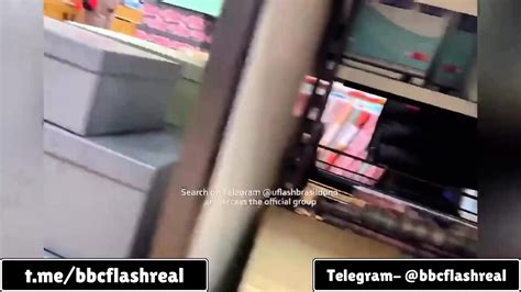 Milf Me Ayuda A Masturbarme En Público Fr Ful Chk Tele