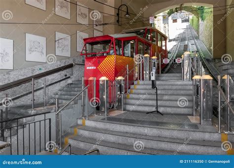 L Nea Funicular En B Rgamo Imagen Editorial Imagen De Turismo