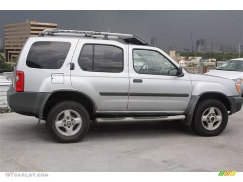 Silver Ice Metallic Nissan Xterra Se V X Photo